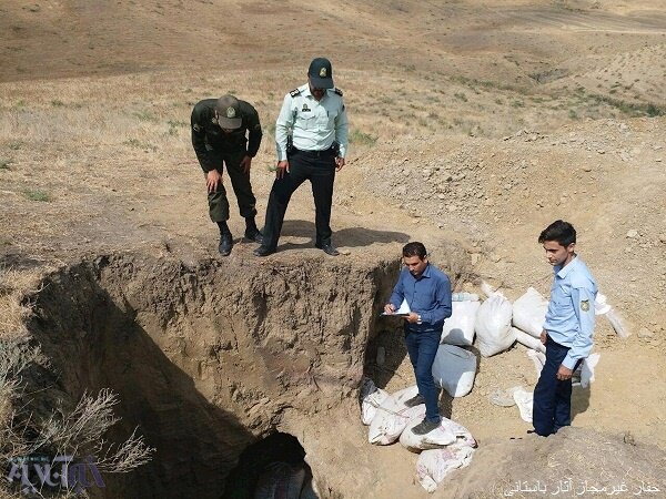 درگیری بین دو گروه از قاچاقچیان گنج در روستای کمجان شهرستان خرامه