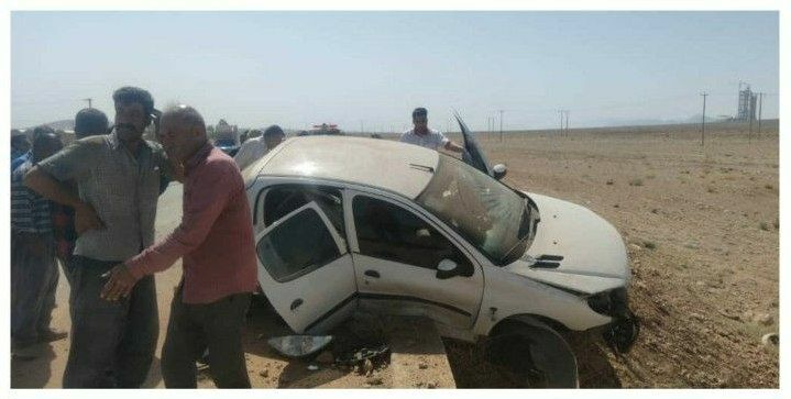واژگونی خودرو پژو ۲۰۶ در محور خرامه به شیراز